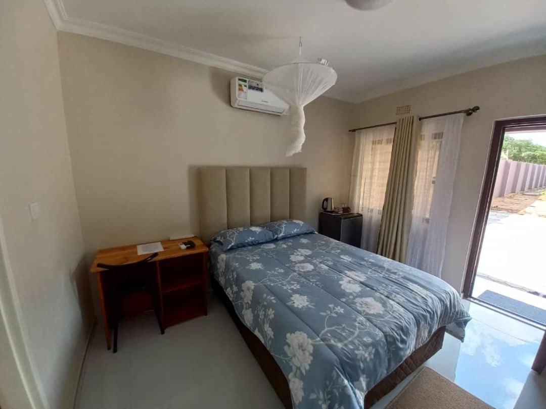 Kasuda Rooms - Cosy Self Contained Rooms Livingstone Extérieur photo